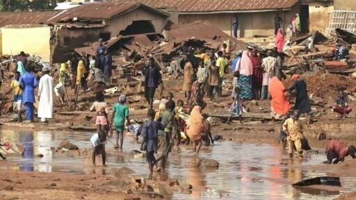 alt="Deadly Floods in Nigeria Submerge Whole Market Town, Kill 88"