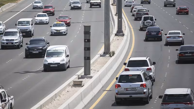 alt="Take Over on Hard Shoulder? Receive Dh1,000 Fine, Six Black Points"