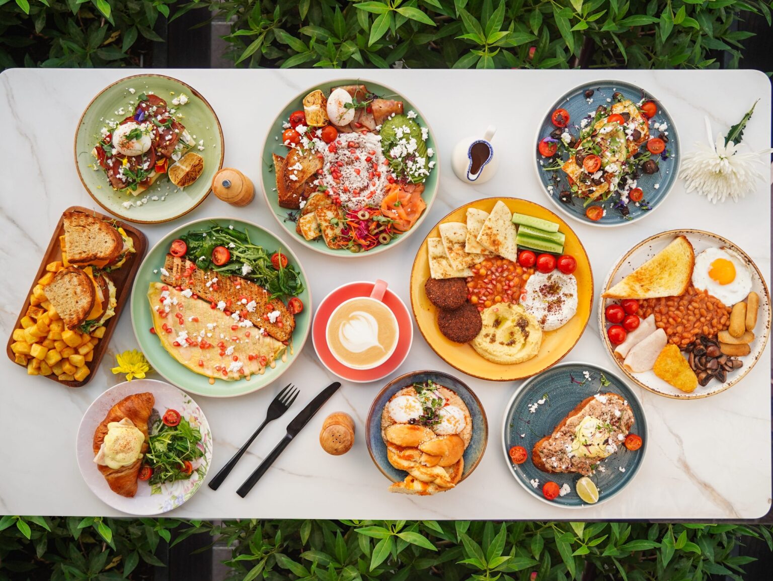 alt="Lavash Extends Brunch Empire with New Dubai Marina Branch"