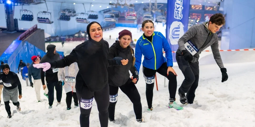 alt="DXB Snow Run 2025 Draws 700 Global Athletes"