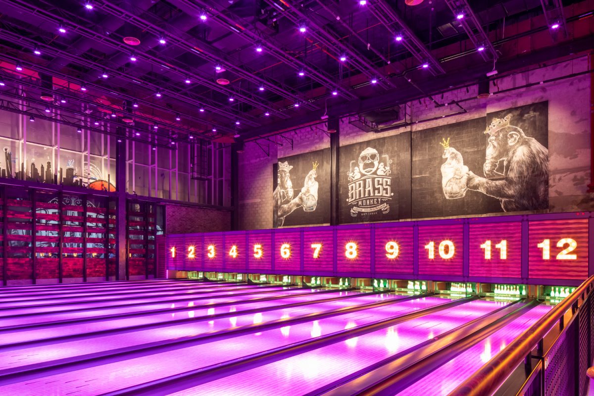 alt="Dubai Bowling Boom Continues: Fun, Fitness, and Amicable Rivalries"