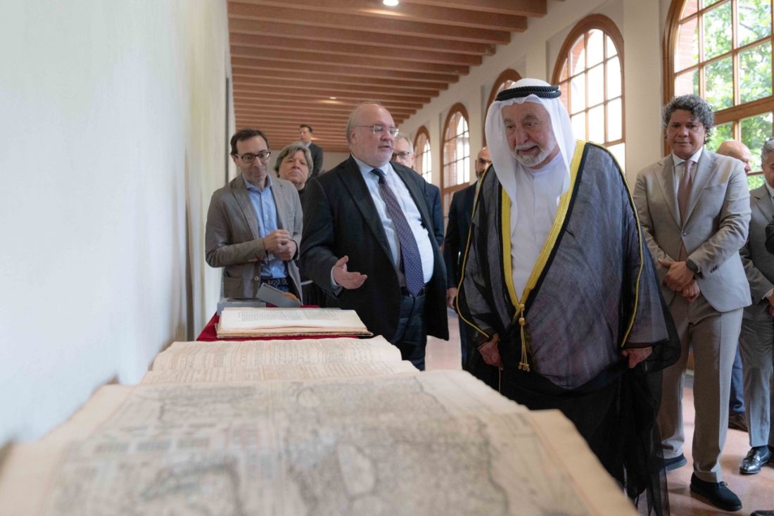 alt="Milan University Receives a Rare 1624 Papal Manuscript from the Sharjah Ruler"