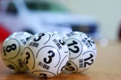 alt="Jackpot Evades Gamers as Seven Take Home Dh100K in UAE Lottery Draw"