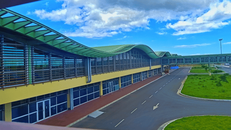 alt="A Filipino tycoon seizes control of Bohol Airport with an eye towards tourism growth"