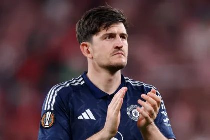 alt="Maguire's Wing Wizardry Sparks Ronaldinho Comparisons in United Win"