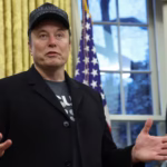 alt="Elon Musk’s Black Eye Steals Spotlight at White House Farewell"