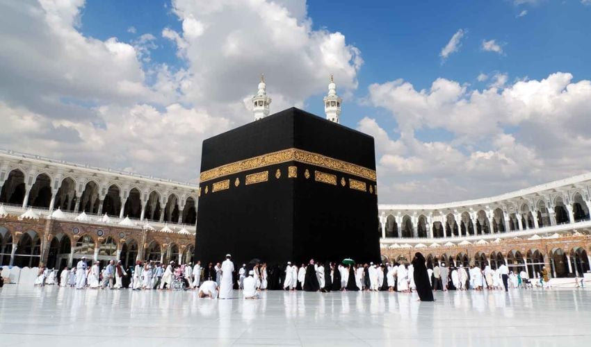 alt="Saudi Arabia's Hajj 2025 Road Routes for Regional Pilgrims"