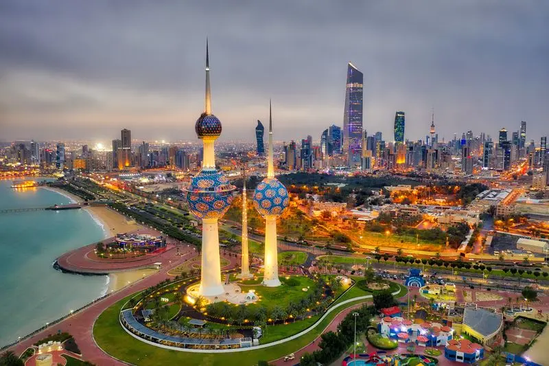 alt="Kuwait Tightens Expat Hiring Terms, Closes Labour Market"