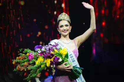 alt="Radiant Reign: Ahtisa Manalo is crowned Miss Universe Philippines 2025 Queen"