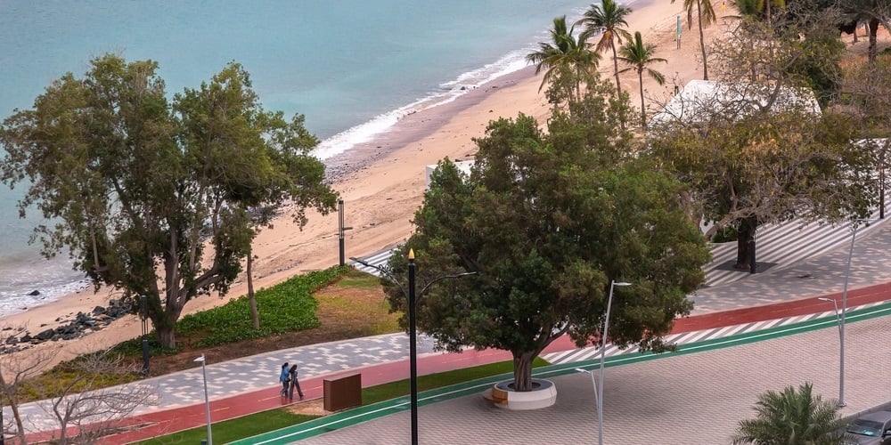 alt="Khor Fakkan Beach Re-Opens Following UAE Oil Spill Clean-Up Ops"