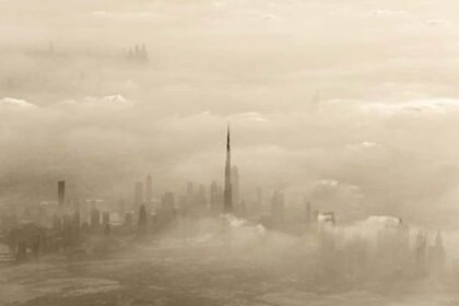 alt="Dust Storms, Strong Winds Pound UAE; Public Asked to Stay Safe"