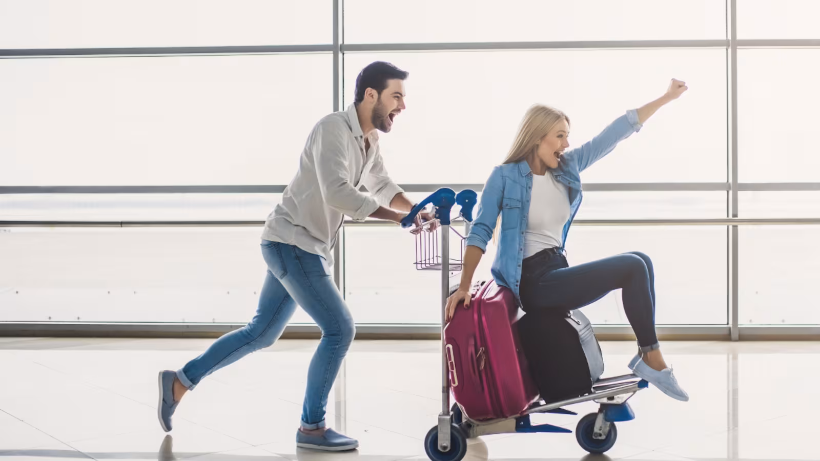alt="10 Must-Know Dubai Airport Hacks for Stress-Free Summer Travel"