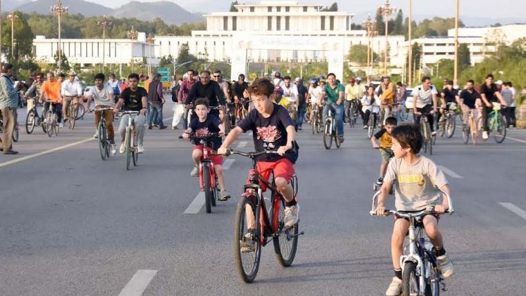 alt="Dubai GDRFA Leads World Bicycle Day Celebrations"
