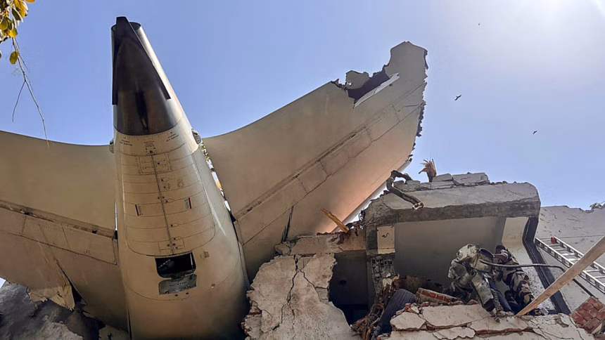 alt="Ahmedabad Plane Crash: Black Box Recovered as Death Toll Hits 265 in Air India Tragedy"