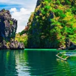 alt="As torrential rains batter the country, the Philippines suspends government work and classes"