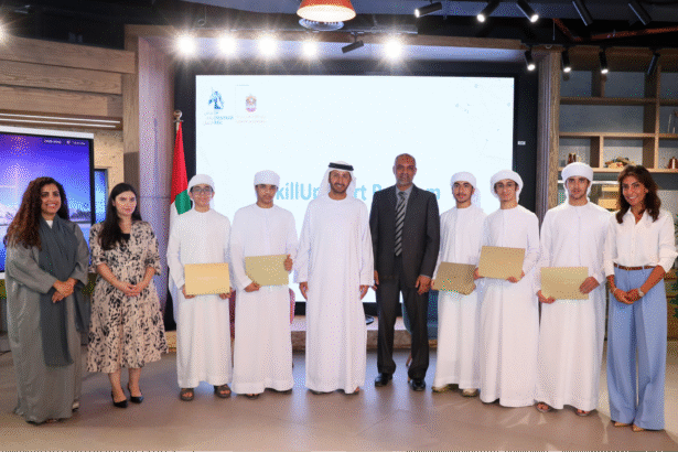 alt="Sheikh Mohammed bin Rashid Visits the New Economy Academy to Strengthen Emirati Economic and Entrepreneurial Skills"