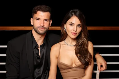 alt="Hollywood Actress Eiza González Encourages Grigor Dimitrov"