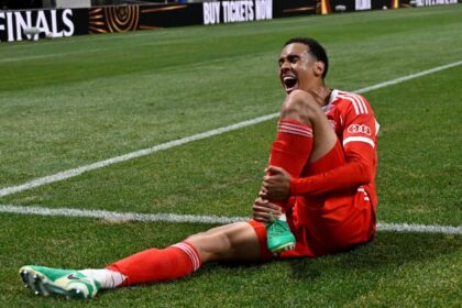 alt="Bayern’s Jamal Musiala Injured After Collision in Club World Cup Clash"