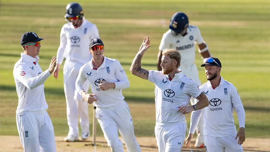 alt="India collapses to 112-8 as England dominates the last day"