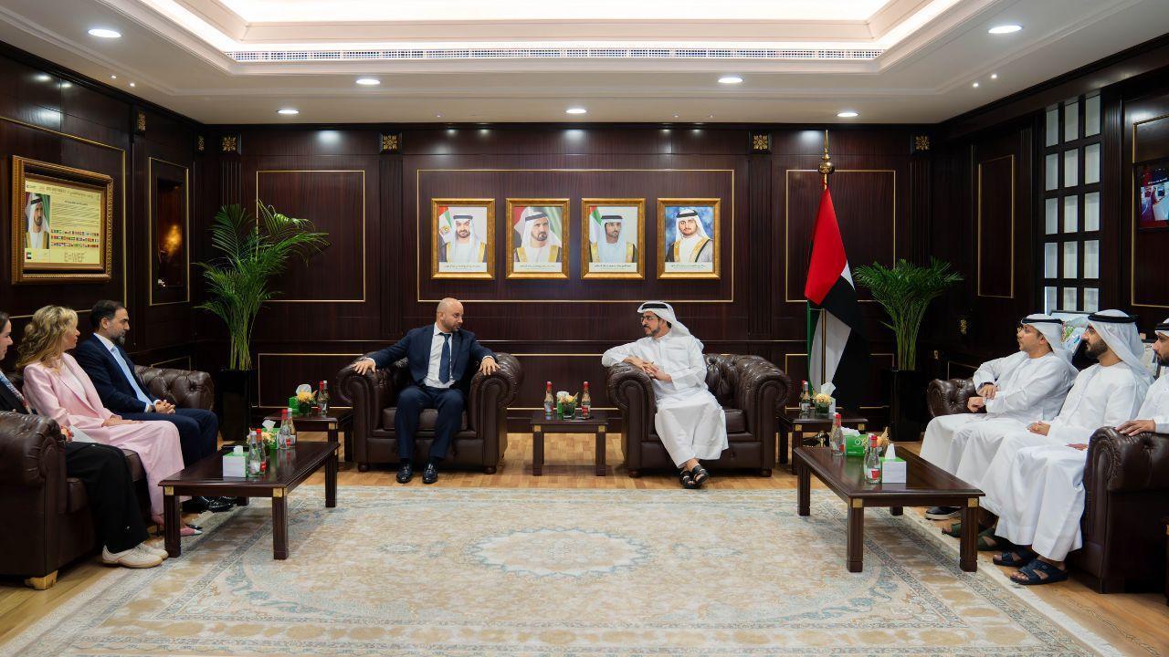 alt="Following the tragic gas station explosion, the UAE supports Italy"