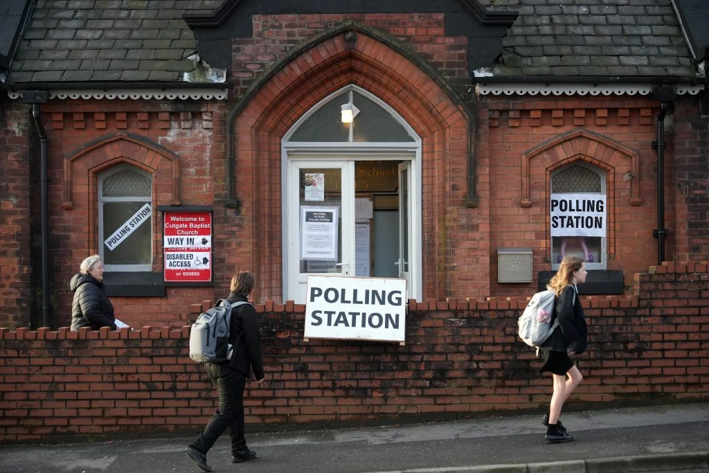 alt="UK Lowers Voting Age to 16: Historic Step for Democracy"
