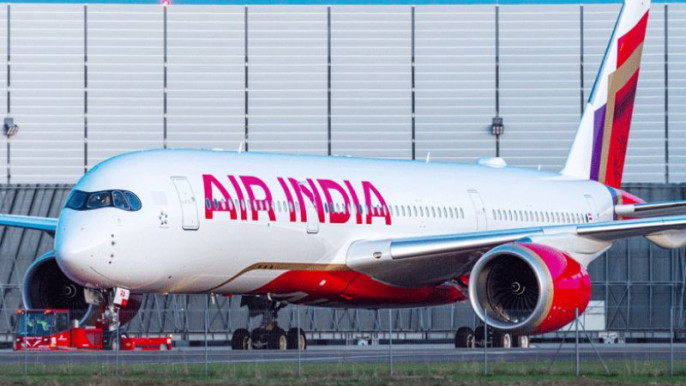 alt="Air India Turbulence Gets Worse: Chaos, Delays, and Bomb Threats Increase"