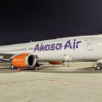 alt="Mumbai Cargo Truck Hits Plane, Damages Akasa Air Wing"