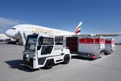 alt="Self-Driving Baggage Tractors at Dubai Airport Will Transform Ground Handling"