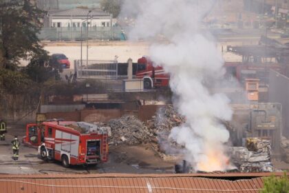 alt="25 People Are Hurt by a Rome Gas Station Explosion That Rocks the City in the Morning"
