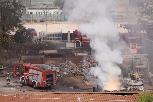 alt="25 People Are Hurt by a Rome Gas Station Explosion That Rocks the City in the Morning"