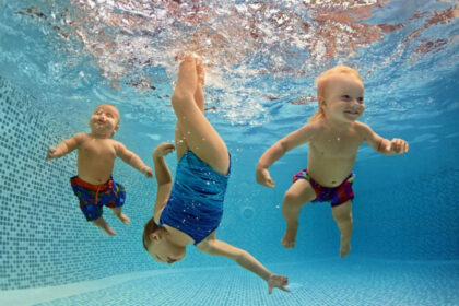 alt="Sharjah Police Starts a Summer Swim Programme for Kids to Increase Fitness"
