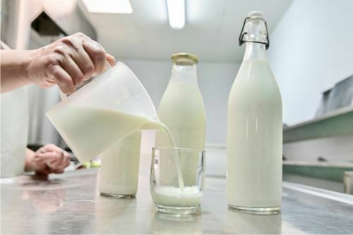 alt="India Establishes a New Dairy Federation to Bring Farmers Together and Advance the Milk Revolution"