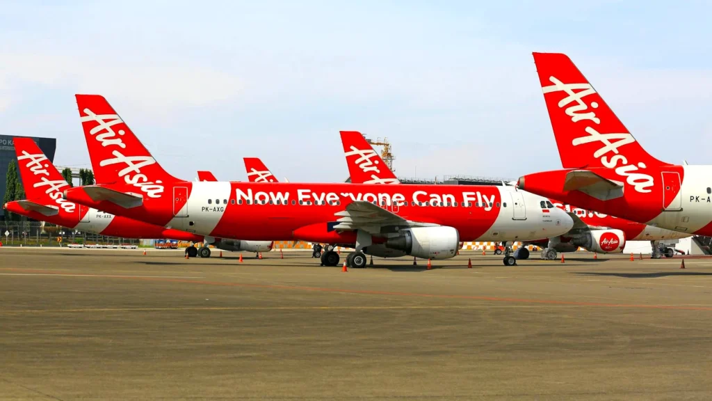 alt="AirAsia Seals $12 Billion Airbus A321XLR Deal During Malaysia PM Visit"