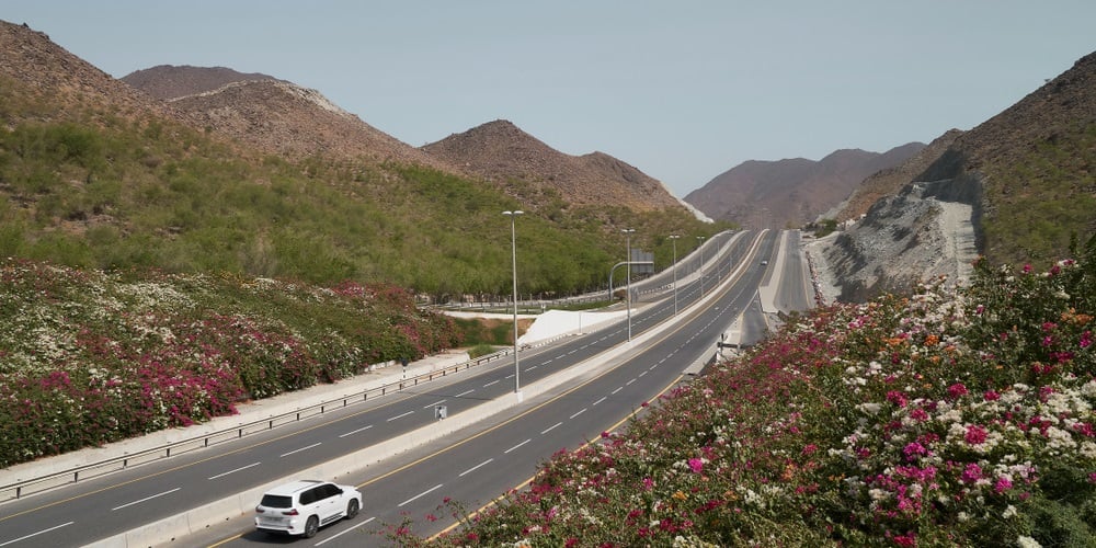 alt="'Above the Clouds' Mount Deem Retreat in Sharjah will open in 2026"