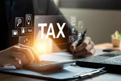 alt="UAE Professionals Offer Useful Tax Advice to Protect Company Cash Flow"
