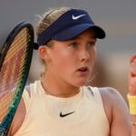 alt="Navratilova Refused to Enter the Wimbledon Café: "No Lulu, No Dinner""