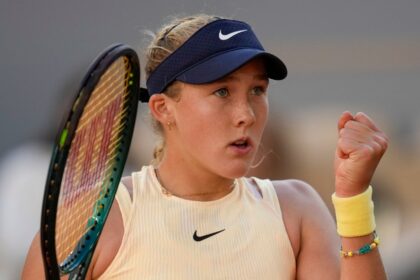 alt="Navratilova Refused to Enter the Wimbledon Café: "No Lulu, No Dinner""