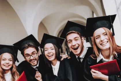 alt="Study Smarter: UAE Sets Strict Criteria for Nationals Seeking Overseas Education"