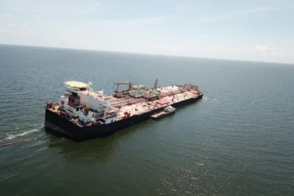 alt="us-in-pursuit-of-third-oil-tanker-in-caribbean"