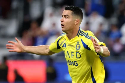 alt="ronaldo-scores-twice-to-hit-40-for-the-year-and-push-al-nassr-to-ten-straight-wins"