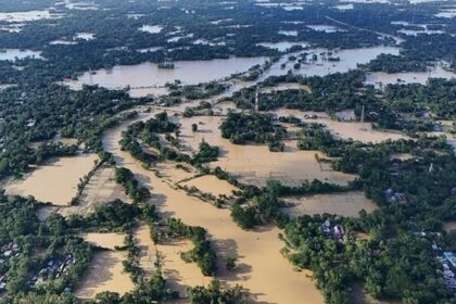 alt="Morocco flash floods 2025"