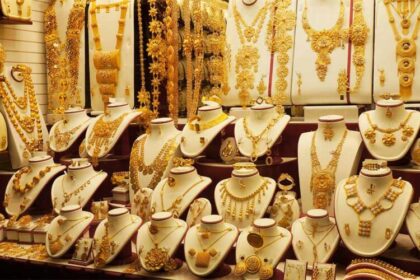 alt="planning-your-year-end-gold-shopping-in-dubai-get-ready-for-steeper-prices"