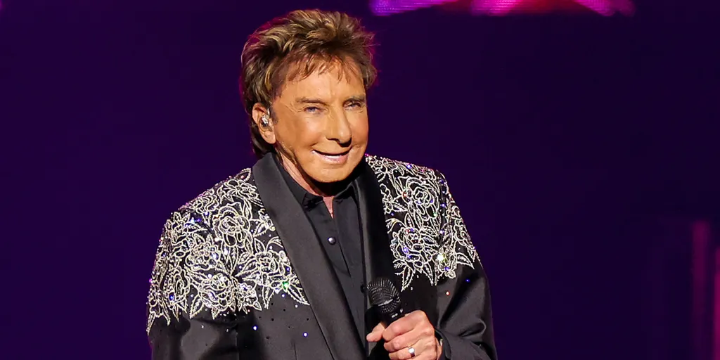 alt="barry-manilow-reveals-lung-cancer-diagnosis-iconic-singer-opens-up-about-health-battle"