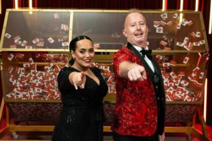 alt="emirati-big-ticket-winner-strikes-it-lucky-in-abu-dhabi"