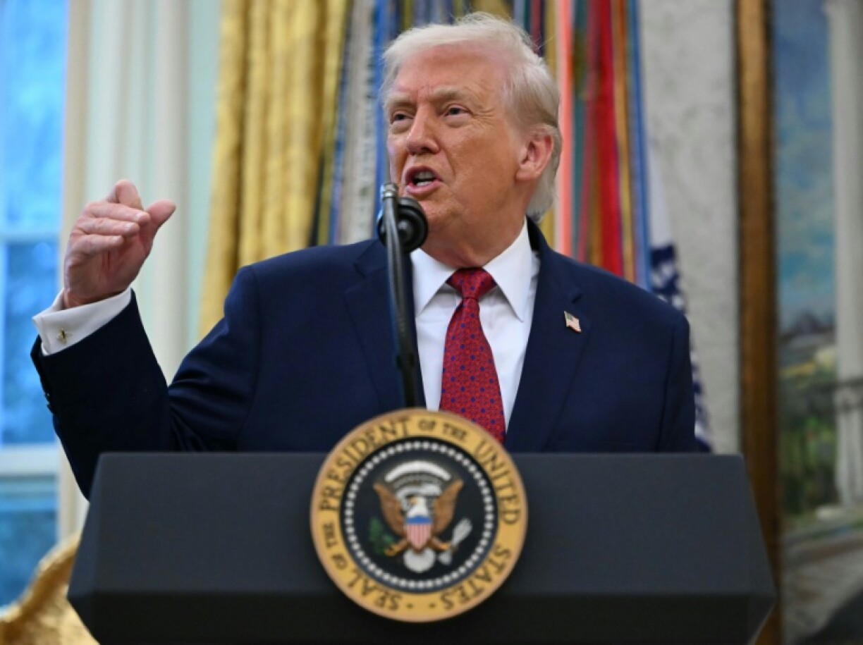 alt="bbc-sued-for-10-billion-by-trump-over-documentary-speech-edit"