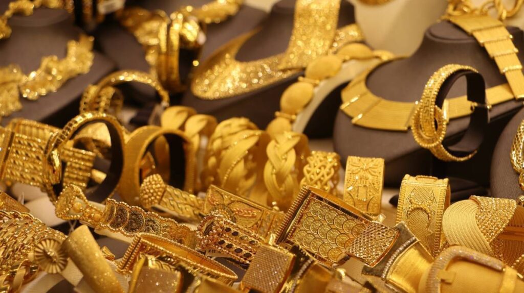 alt="dubai-gold-prices-steady-is-now-a-good-time-to-buy"