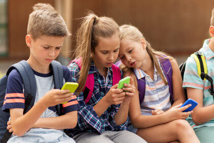 alt="cyberbullyings-toll-on-teens-a-growing-public-health-crisis"