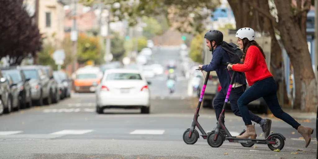 alt="dubai-e-scooter-crash-leaves-rider-with-three-spinal-fractures"