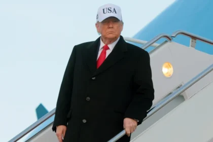 alt="trump-vows-very-strong-action-if-iran-executes-protesters"