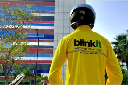alt="swiggy-and-blinkit-end-10-minute-delivery-after-government-safety-warning"